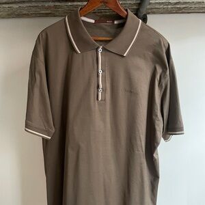 Bally 100% cotton tipped polo shirt. Made Italy. Size large 44. Like new